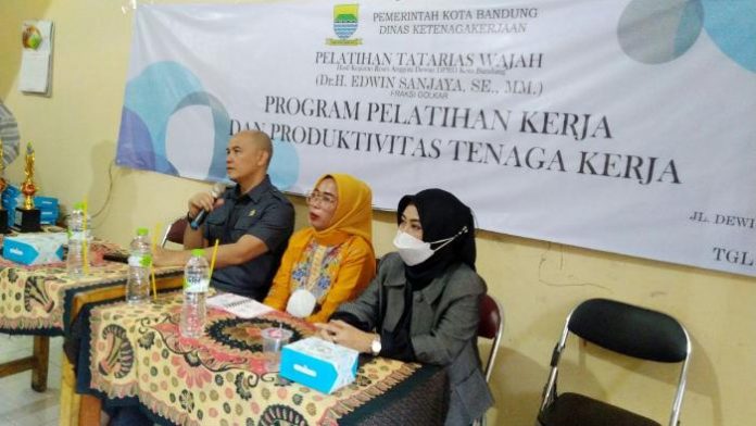 Edwin Senjaya Tekankan Pentingnya Penata Rias Tekuni Profesi
