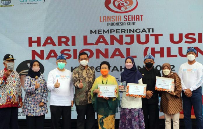 Ketua Dewan Mengungkapan Terima Kasih Bagi Lansia di HLUN