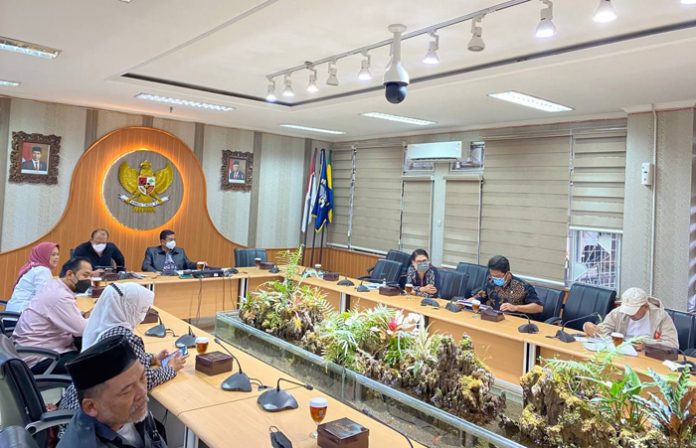 KPU dan Bawaslu Audiensi dengan DPRD Kota Bandung