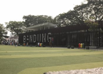 Agar Lebih Nyaman, Pemkot Bandung Bakal Tertibkan Kawasan Alun-alun