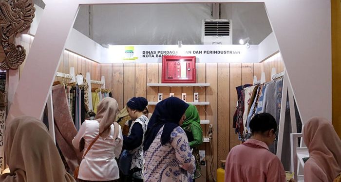 Produk Unggulan Unjuk Gigi di HUT ke-44 Dekranas di Surakarta