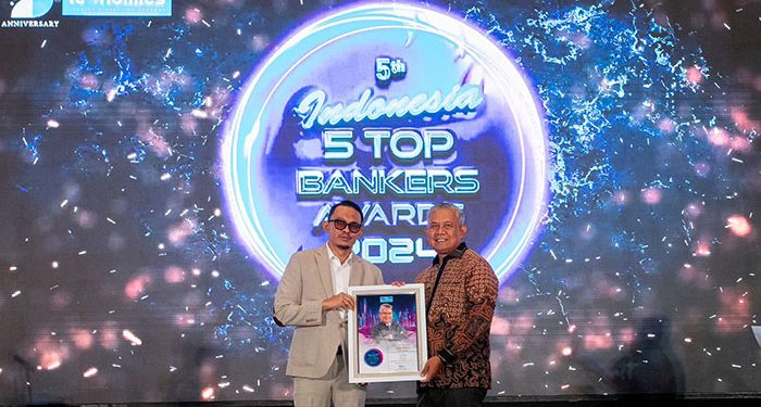 Ditengah Dinamika Ekonomi Global Yang Terus Berubah, Bank BJB Raih Penghargaan Indonesia 10 Top Banker Award 2024