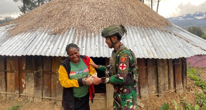 Buaya Putih Berbagi di Minggu Kasih