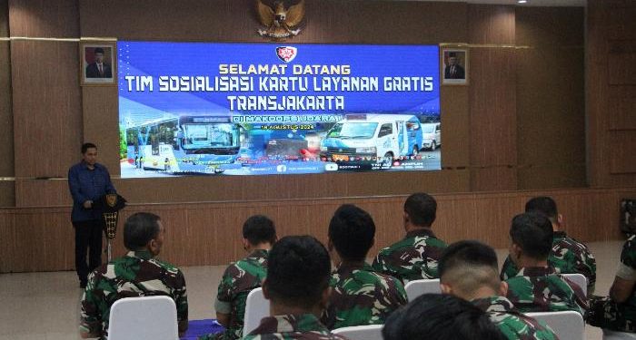 PT. Transportasi Jakarta Sosialisasikan Layanan Transportasi Publik di Koops Udara I