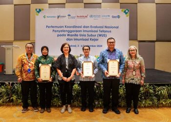 Dinas Kesehatan Deliserdang Raih Penghargaan Capaian Imunisasi Tertinggi