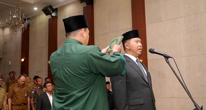 Resmi Pj Wali Kota Bandung Tunjuk Dharmawan Jadi Penjabat Sekda Kota Bandung