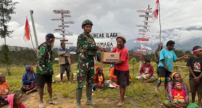 TK Eromaga Ringankan Beban Perekonomian Masyarakat Dengan Berbagi Sembako