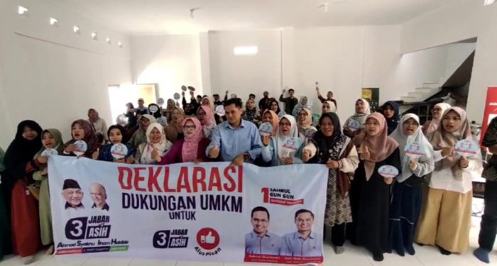 Pengabdian Masyarakat, Cawabup Bandung Gun Gun Gunawan Berikan Pelatihan Bisnis Kepada Puluhan Pelaku UMKM Rancaekek