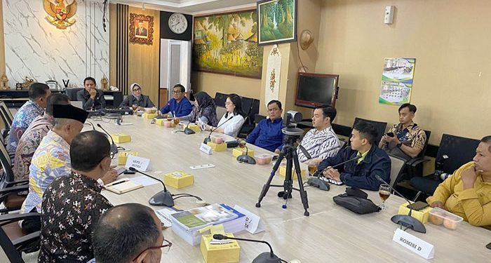 Komisi D DPRD Kota Bandung Rapat Kerja Perdana Membahas Pemindahan SDN 026 Bojongloa