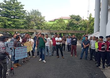 Oknum Anggota DPRD OKU Fraksi PAN Sebut Ketua Definitif Masih YPN Ketua DPRD OKU
