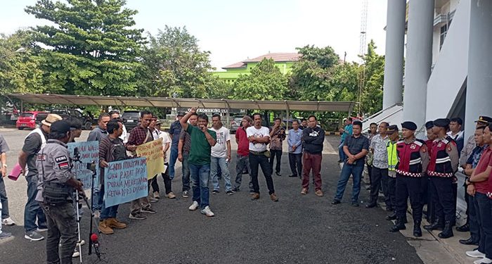 Oknum Anggota DPRD OKU Fraksi PAN Sebut Ketua Definitif Masih YPN Ketua DPRD OKU