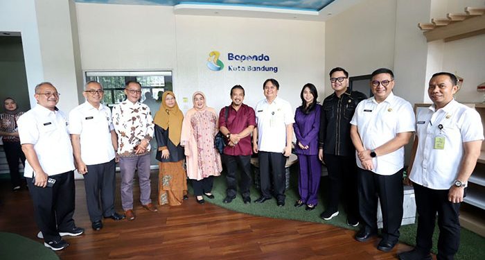 Komisi B Dorong Pengembangan UMKM Berkarakter Bandung, Rapat Kerja Bersama Dinas KUKM