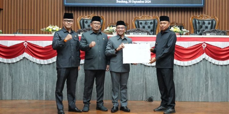 DPRD Gelar Rapat Paripurna Tetapkan Raperda Perubahan APBD 2024