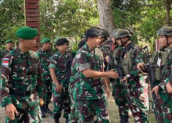 Satgas Pamtas Yonif 131/BRS Terima Kunjungan Tim Ditrah Komhan Ditjen Strahan Kemhan