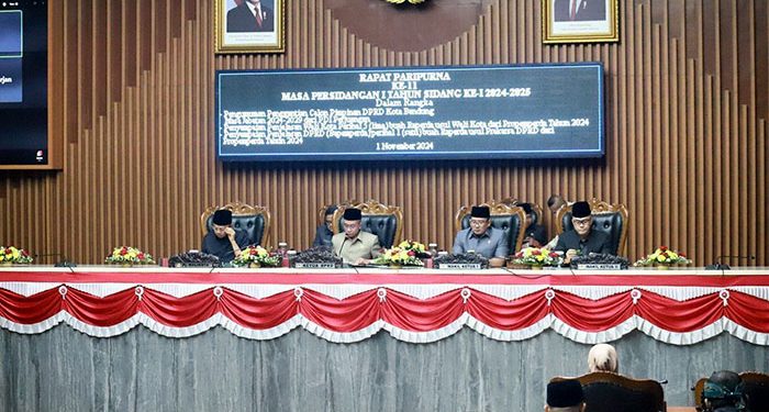 Calon Pimpinan DPRD dari PDI Perjuangan serta 6 Usulan Raperda di Umumkan dalam Rapat Paripurna