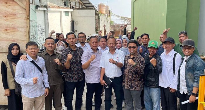 Komisi C DPRD Kota Bandung Lakukan Peninjauan Langsung Pembangunan Rumah Deret Tamansari