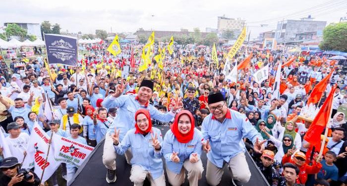 Asriludin-Lom Lom Pukau Kampanye Akbar di Bandar Klippa, Massa Membludak