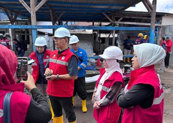 Saluran Pipa Induk PDAM Tritawening Kota Bandung Bocor