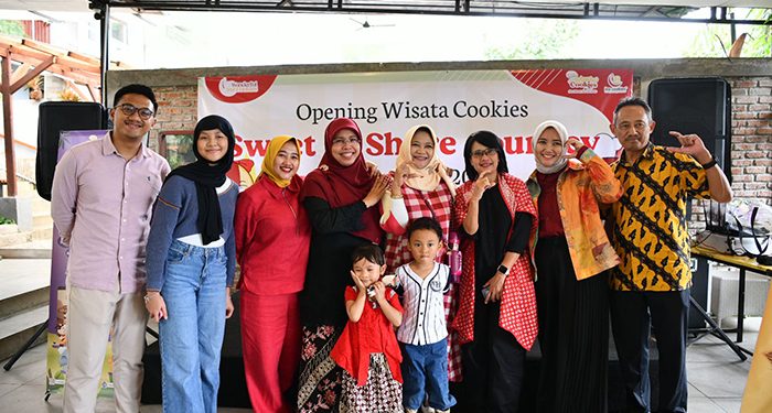 Amanda Soemedi Resmikan Wisata Cookies di Bandung