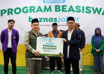 Baznas Jabar Kucurkan Beasiswa untuk Ratusan Mahasiswa