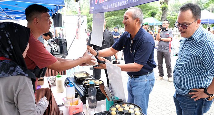 Berbagi Sembako, Bazar UMKM dan Donor Darah  Warnai Peringatan Setahun Transformasi PTPN 1