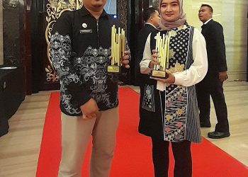 Dua Kuasa Hukum Pemprov Jabar Raih Penghargaan EOTM Triwulan II 2024 Berkat Prestasi Cemerlang di Pengadilan