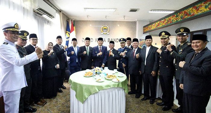 DPRD Kota Bandung Umumkan Hasil Penetapan Wali Kota dan Wakil Wali Kota Bandung Terpilih 2025-2030