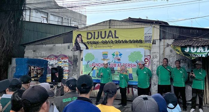 Jumat Bersih Kecamatan Astanaanyar: Kearifan Lokal yang Wajib Dilestarikan