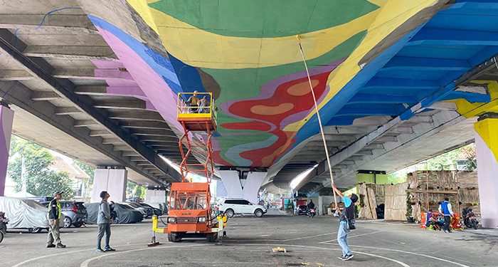 Mural Kolong Jembatan Pasupati Bakal Jadi Terpanjang di Indonesia