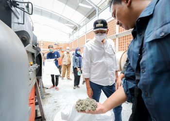 TPST Tegalega Olah 25 Ton Sampah Jadi Bahan Bakar Industri Semen