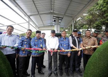 Pj Walikota Bandung Resmikan Operasional TPST Motah Bakul Agamis dan Pengiriman Perdana RDF Ke PT. Indocement
