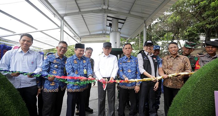 Pj Walikota Bandung Resmikan Operasional TPST Motah Bakul Agamis dan Pengiriman Perdana RDF Ke PT. Indocement