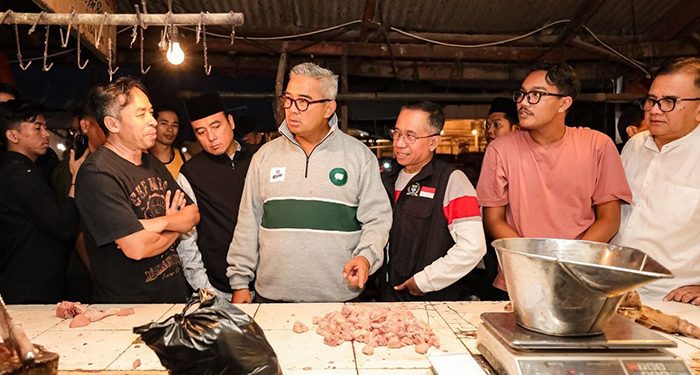 Sahur di Pasar Caringin, Sambil Cek Harga Sembako