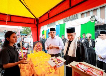 Semarak Ramadhan Bandung Utama, Farhan-Erwin Sapa Kecamatan Kiaracondong