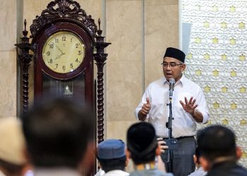 Tarawih Hari Kedua, Farhan Salat di Masjid Al Ukhuwah, Erwin di Al Jariyah Kiaracondong