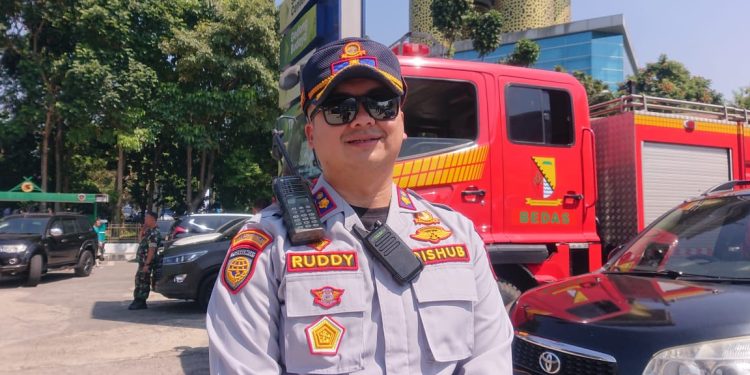 UPT Parkir Ruddy Tanggapi Parkir Liar Motor dan Mobil
