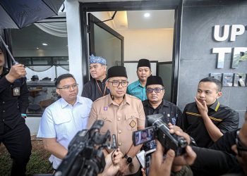 Farhan Tegaskan Layanan Pemakaman Gratis dan Antipungli