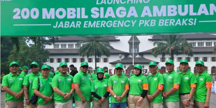 Kata Ketua DPRD Kab. Bandung Hj. Renie Rahayu Fauzi: Ini Bukti PKB Peduli dengan Launching 200 unit Mobil Ambulance untuk Masyarakat
