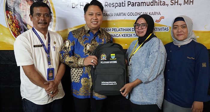 Komisi I DPRD Kota Bandung, Radea Respati Buka Program Pelatihan Catering dan Barista Tahun 2025