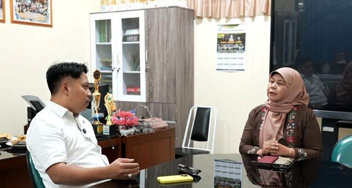 Radea Respati Tinjau SMPN 35 Bandung Berkaitan dengan adanya Laporan Keracunan MBG