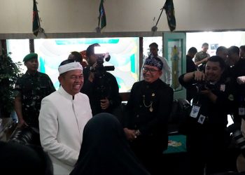 Toni Wijaya, Hadiri Upacara Peringatan Hardiknas Tahun 2025 di Lapangan Rindam III/Siliwangi