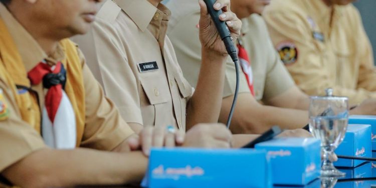 “Anak-Anak Jangan Sampai Tidak Sekolah Karena Sistem (SPMB).”