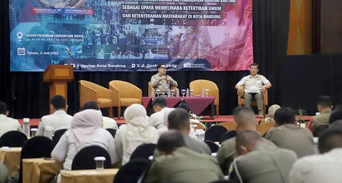 Komisi I DPRD Kota Bandung, Minta Satpol PP Tertibkan Minuman Beralkohol Ilegal Hingga Tuntas