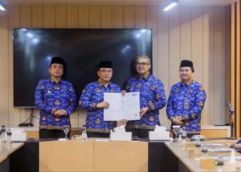 Rotasi Jajaran PDAM Tirtawening, Wali Kota Bandung: Penyegaran Organisasi, Tugas Berat Menanti