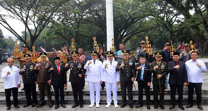 Ketua DPRD Kota Bandung Hadiri Upacara HUT Bhayangkara ke-79, Polri untuk Rakyat