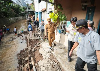 Wakil Walikota, Erwin Langsung Gerak Cepat Tangani Longsor di Cicaheum