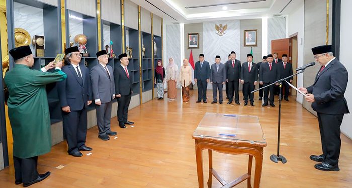 Farhan Ingatkan Mitigasi, Infrastuktur, dan Inovasi, kepada yang di Lantik Kepala Dinas dan Badan