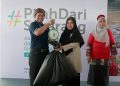 Yayasan WINGS Peduli Perluas Kampanye ke Sumatera Selatan Lewat Aksi Bersih Sungai Musi dan Bank Sampah Sekolah