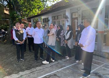 Ketua DPRD, Kang Asmul Tinjau Sejumlah Sekolah untuk Pastikan Persiapan Tahun Ajaran Baru Berjalan Lancar