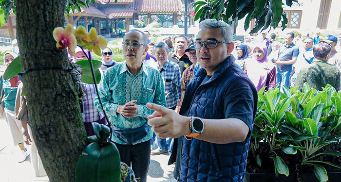 Langkah Kecil Kembalikan Bandung Kota Kembang, Konservasi Anggrek